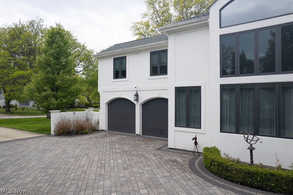 21121 S Woodland Road Shaker Heights OH 44122