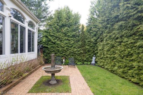 21121 S Woodland Road Shaker Heights OH 44122