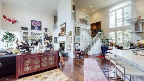 21121 S Woodland Road Shaker Heights OH 44122