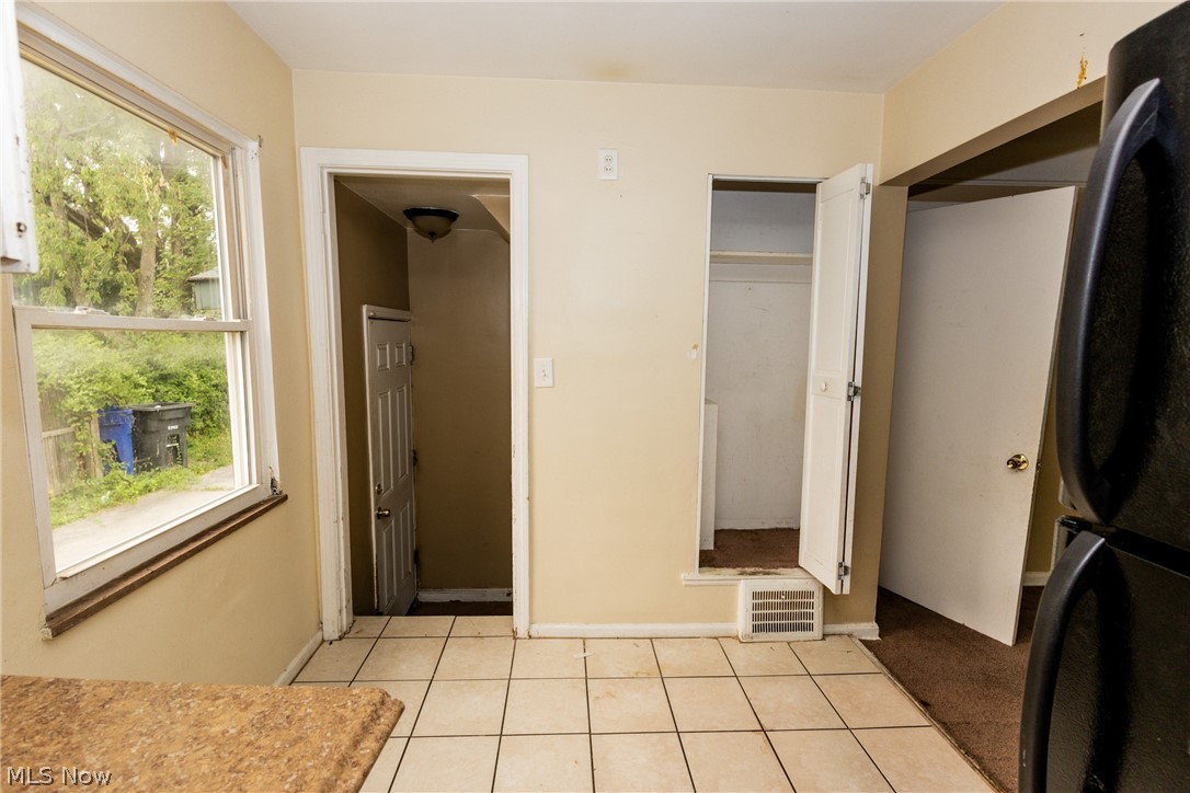 16906 Holly Hill Drive Cleveland OH 44128