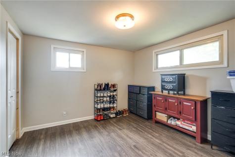 1425 Colonial Boulevard NE Canton OH 44714