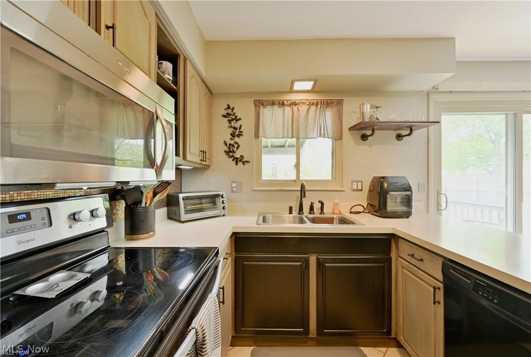 35319 Downing Avenue North Ridgeville OH 44039