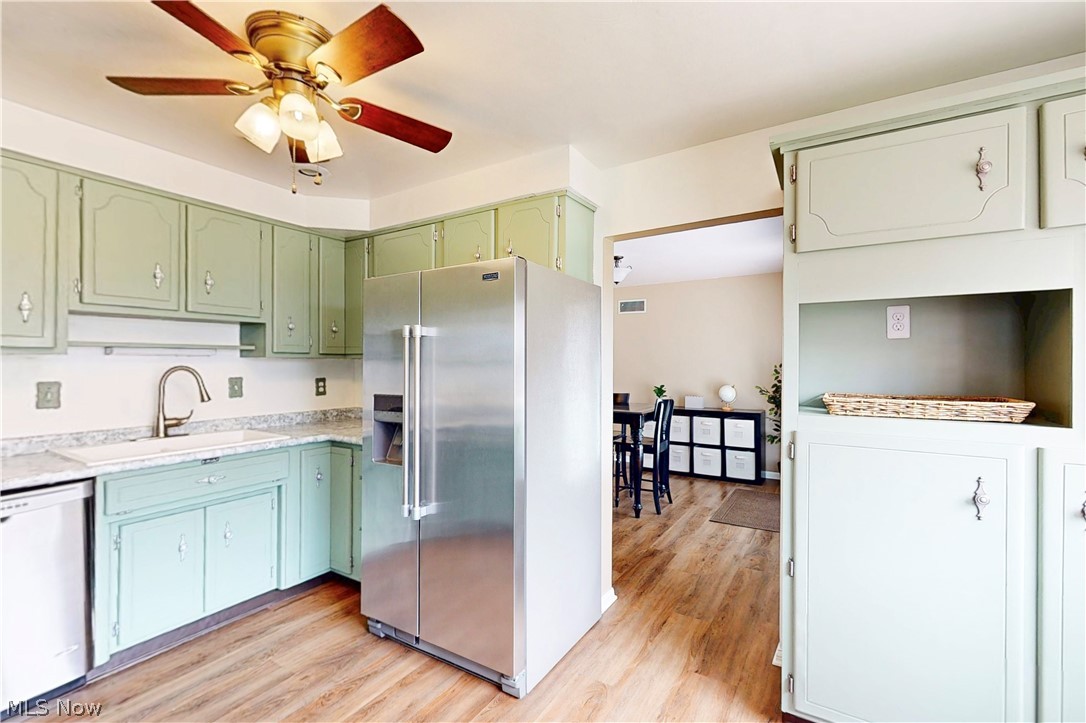 400 Terri Avenue Steubenville OH 43952