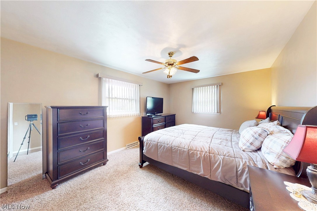 400 Terri Avenue Steubenville OH 43952