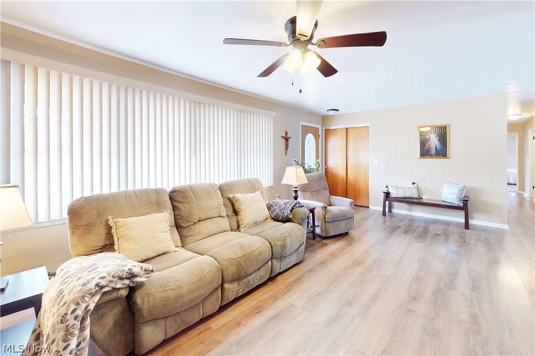 400 Terri Avenue Steubenville OH 43952