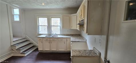 700 Carpenter Street Akron OH 44310