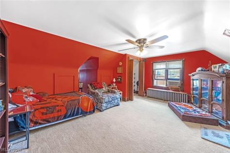 221 Raff Road NW Canton OH 44718