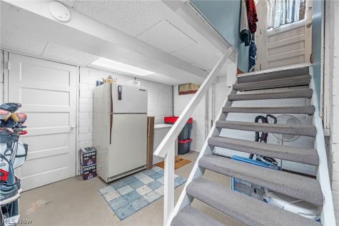 221 Raff Road NW Canton OH 44718