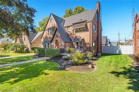 221 Raff Road NW Canton OH 44718
