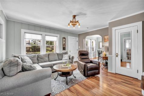 1036 Bennington Avenue NE Massillon OH 44646