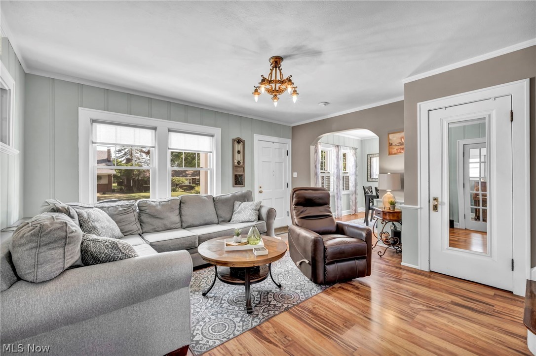 1036 Bennington Avenue NE Massillon OH 44646