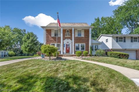 1036 Bennington Avenue NE Massillon OH 44646
