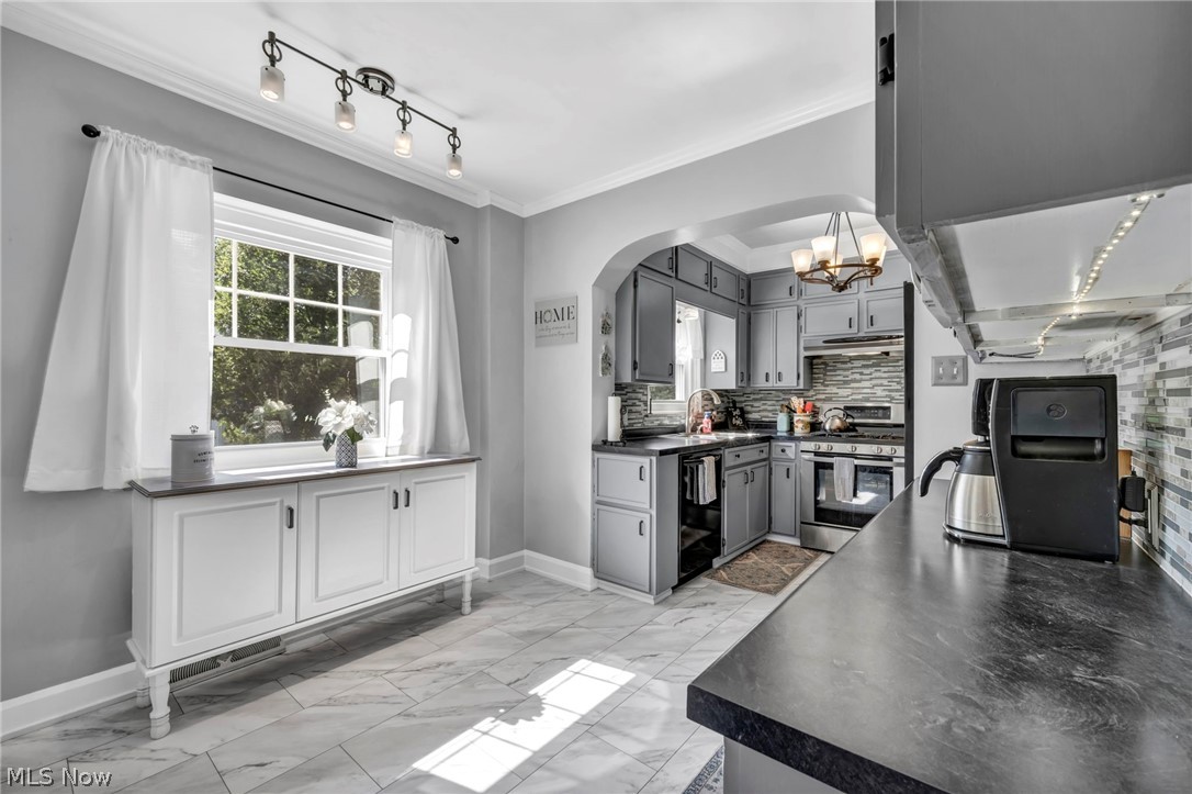 1036 Bennington Avenue NE Massillon OH 44646