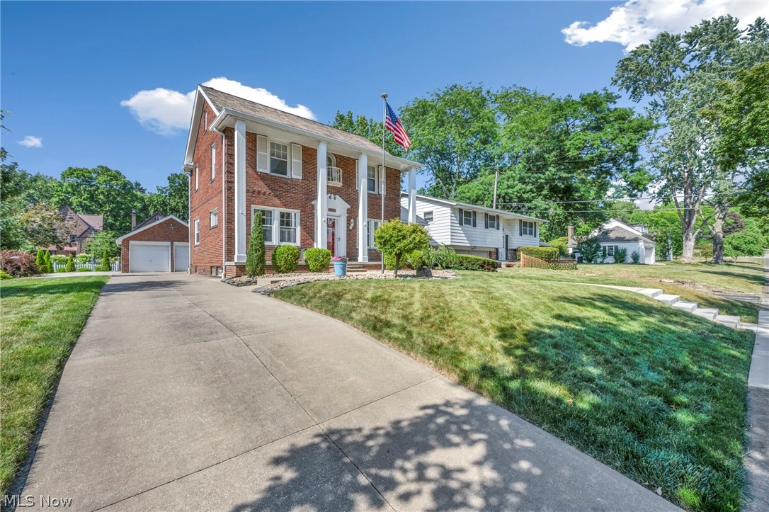 1036 Bennington Avenue NE Massillon OH 44646