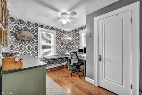 1036 Bennington Avenue NE Massillon OH 44646