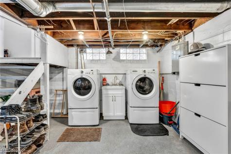 1036 Bennington Avenue NE Massillon OH 44646
