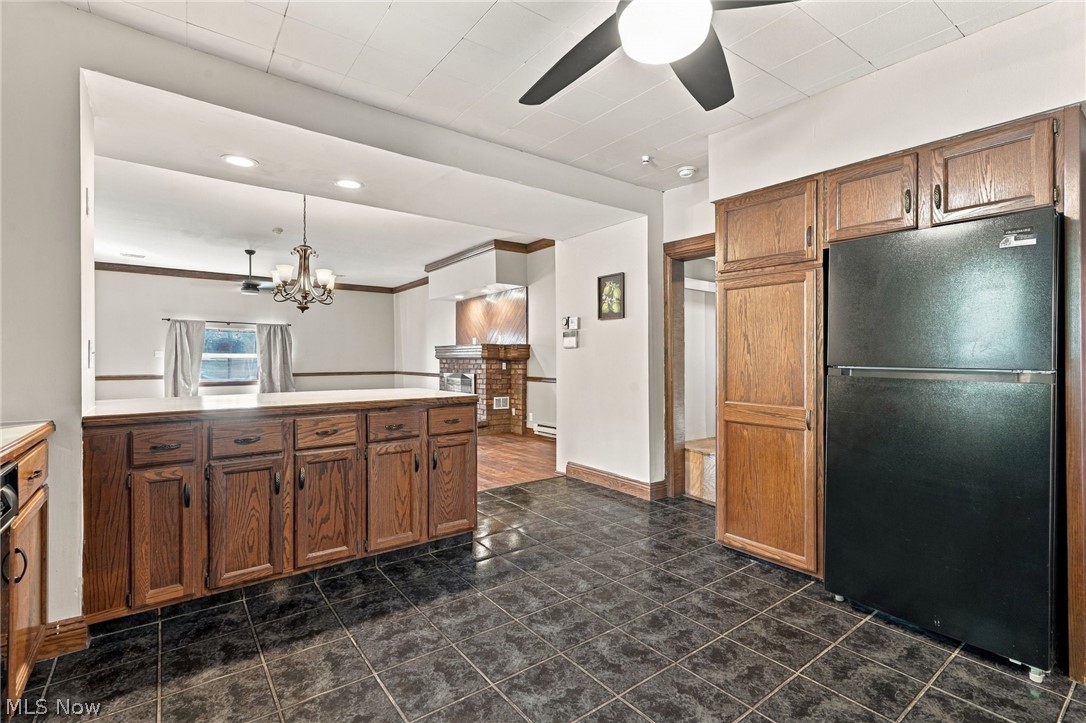 1953 Lawn Avenue Lowellville OH 44436