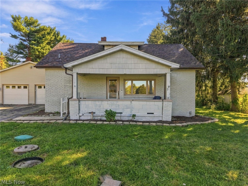 1953 Lawn Avenue Lowellville OH 44436