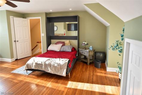 25800 Chardon Road Richmond Heights OH 44143