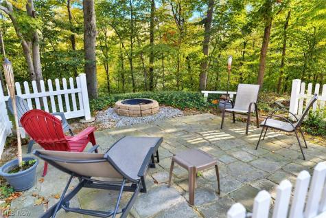 25800 Chardon Road Richmond Heights OH 44143