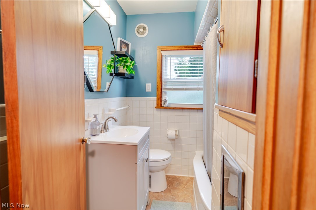 2226 Federal Avenue Alliance OH 44601