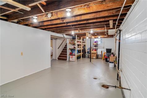 2226 Federal Avenue Alliance OH 44601