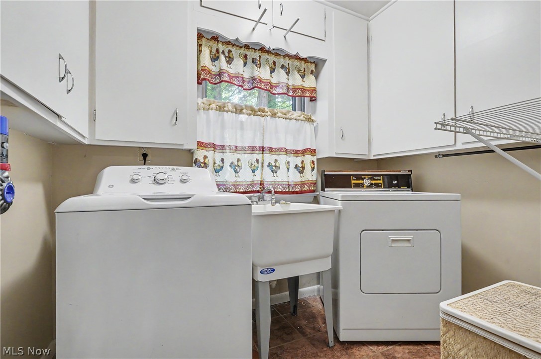 38600 Berkshire Hills Drive Willoughby Hills OH 44094