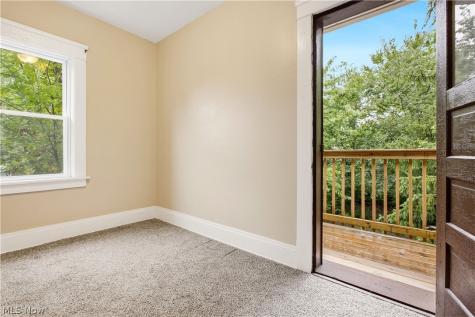 3286 E 140th Street Cleveland OH 44120