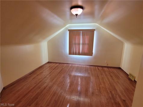 6048 Pearl Road Parma Heights OH 44130