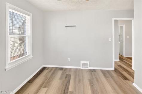 21412 Watson Road Maple Heights OH 44137