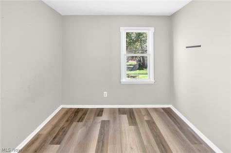 21412 Watson Road Maple Heights OH 44137
