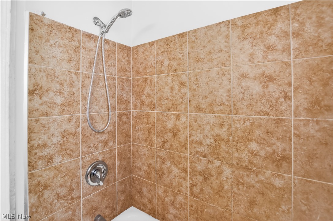 21412 Watson Road Maple Heights OH 44137