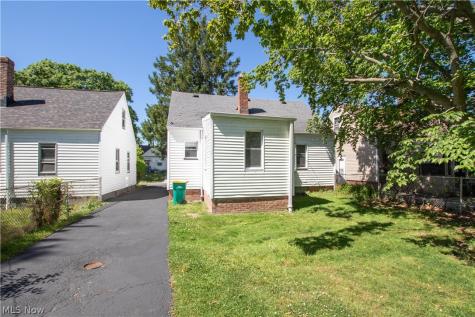 21412 Watson Road Maple Heights OH 44137