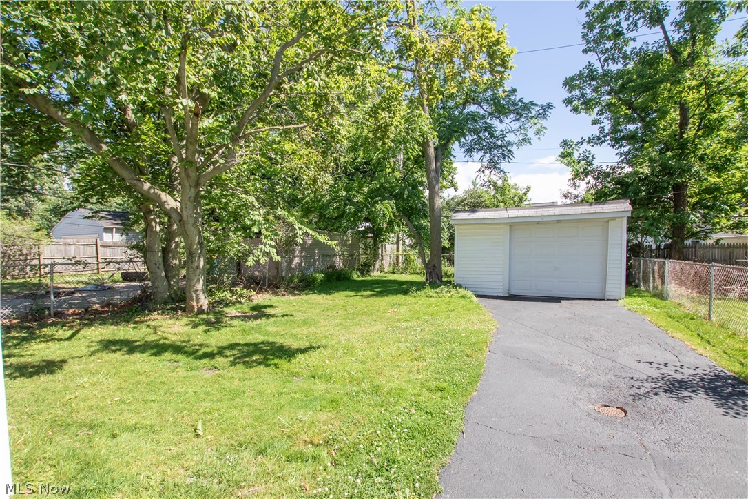 21412 Watson Road Maple Heights OH 44137