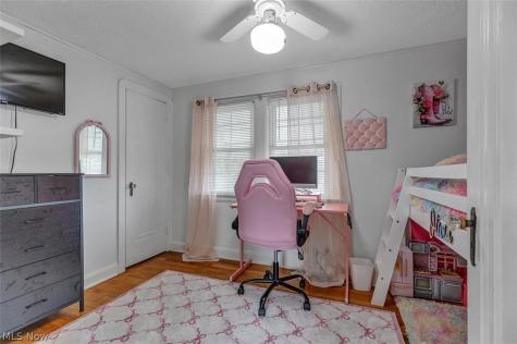 148 Brandtson Avenue Elyria OH 44035