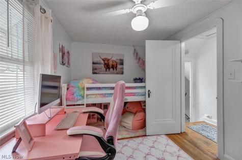148 Brandtson Avenue Elyria OH 44035