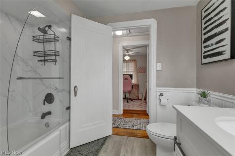 148 Brandtson Avenue Elyria OH 44035