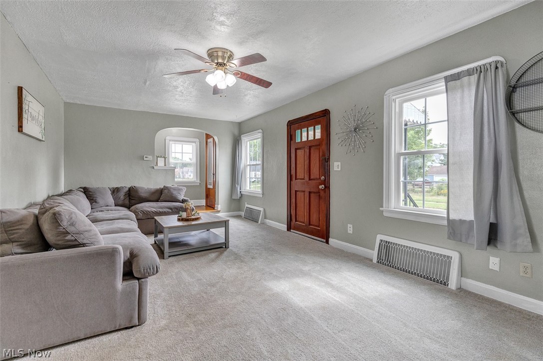 148 Brandtson Avenue Elyria OH 44035