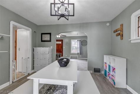148 Brandtson Avenue Elyria OH 44035