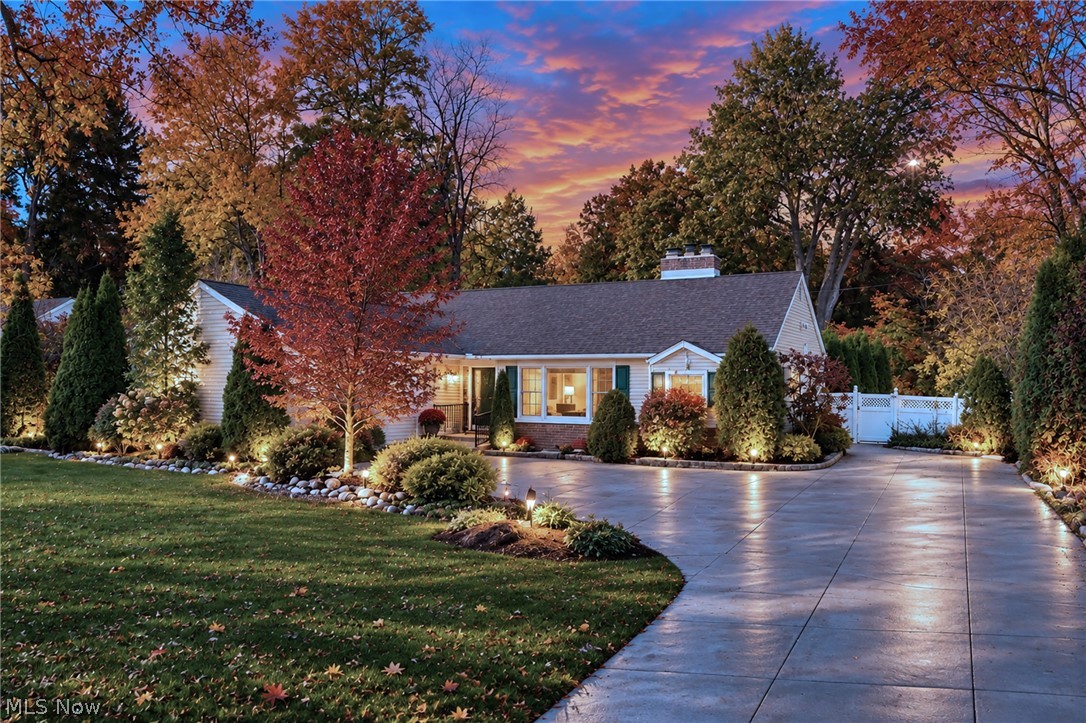 2443 Ridgewood Road Akron OH 44313