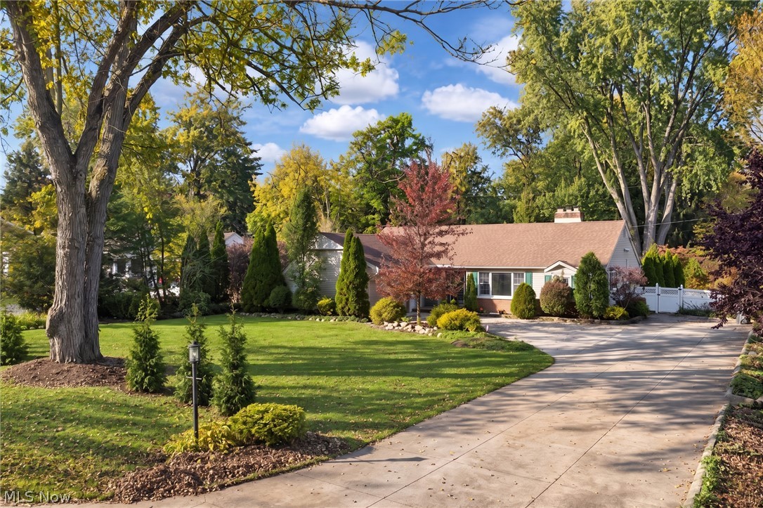 2443 Ridgewood Road Akron OH 44313