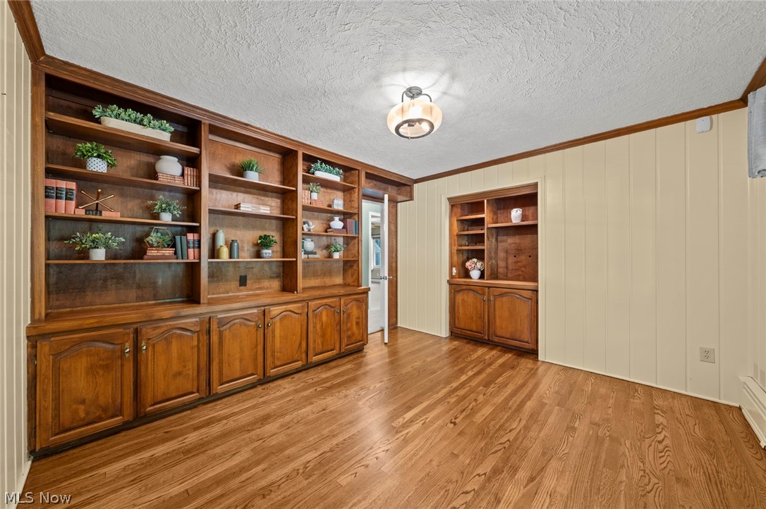 2443 Ridgewood Road Akron OH 44313