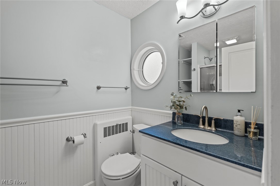2443 Ridgewood Road Akron OH 44313