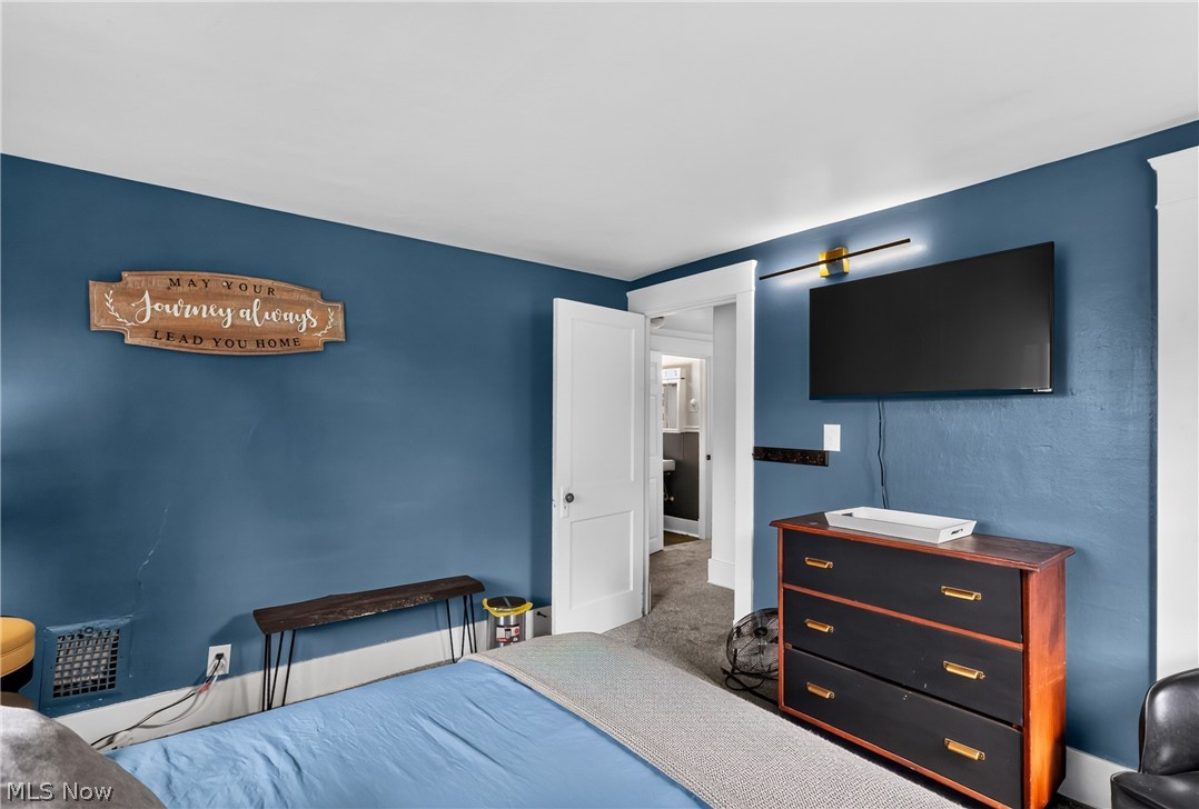 1529 Longfellow Court NE Warren OH 44483