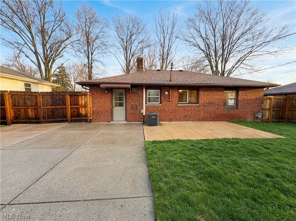4506 Silverdale Road North Olmsted OH 44070