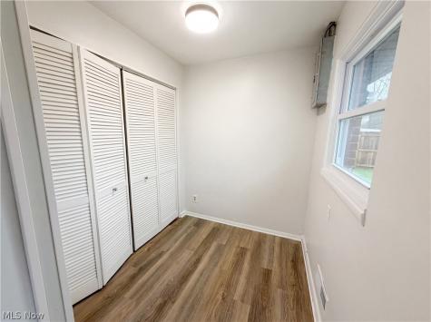 4506 Silverdale Road North Olmsted OH 44070