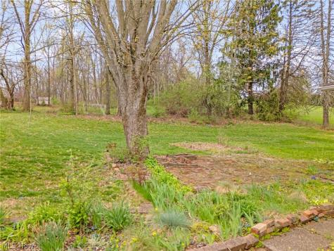 4450 Cottage Grove Road Uniontown OH 44685