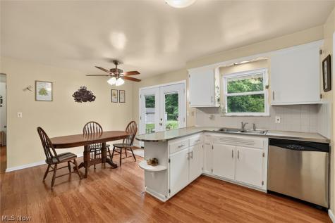 5421 W 16th Street Parma OH 44134