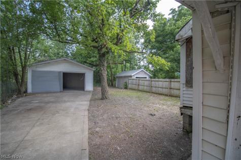 12718 Ferris Avenue Cleveland OH 44105