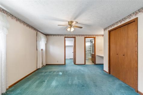 3681 Mariwood Avenue NW Massillon OH 44646
